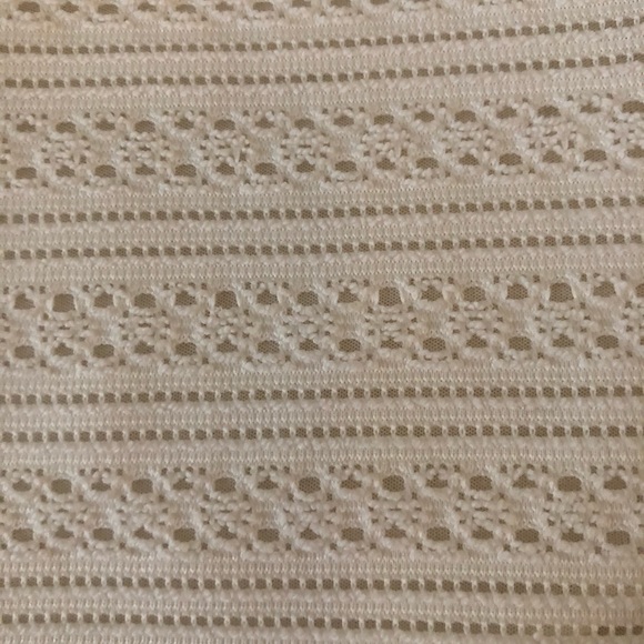 Bebe Crop Top - Picture 3 of 4